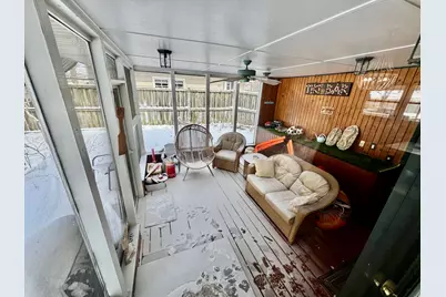 325 Kishwaukee Drive, Sycamore, IL 60178 - Photo 6