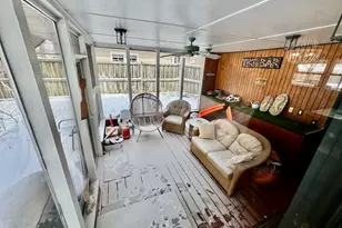 325 Kishwaukee Dr, Sycamore, IL 60178 - Photo 6