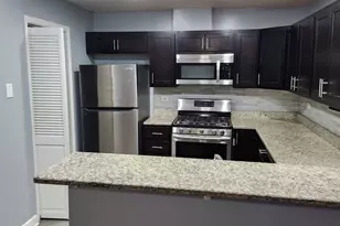 4453 Provincetown Dr, Country Club Hills, IL 60478 - Photo 2