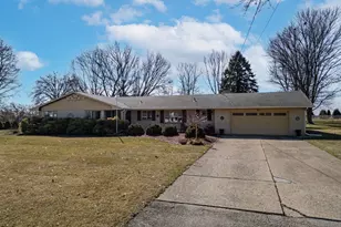 7681 Mill Rd, Rockford, IL 61108 - Photo 4