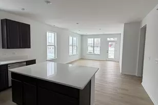 12240 Barcroft Cir, Huntley, IL 60142 - Photo 4