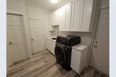 2216 W 21st Place #2F, Chicago, IL 60608 - Photo 8