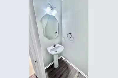 2518 Anna Way, Elgin, IL 60124 - Photo 12