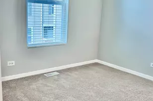 2518 Anna Wy, Elgin, IL 60124 - Photo 20