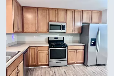 2518 Anna Way, Elgin, IL 60124 - Photo 4