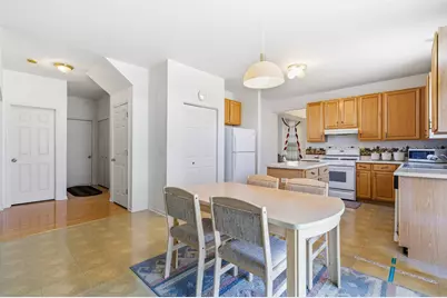 100 Sycamore Drive, Bolingbrook, IL 60490 - Photo 12