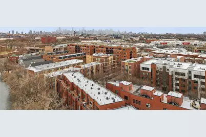 2307 W Wolfram Street #312, Chicago, IL 60618 - Photo 6