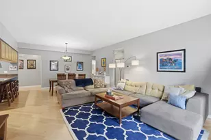 2307 W Wolfram St, Chicago, IL 60618 - Photo 22