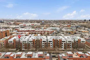 2307 W Wolfram St, Chicago, IL 60618 - Photo 8