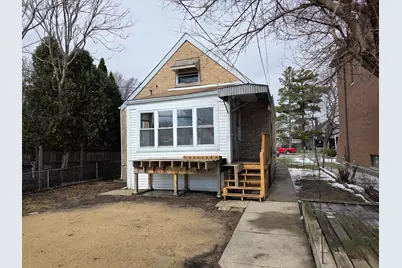 7747 W Balmoral Avenue, Chicago, IL 60656 - Photo 2