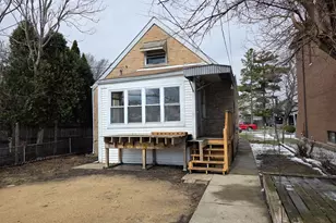 7747 W Balmoral Ave, Chicago, IL 60656 - Photo 2