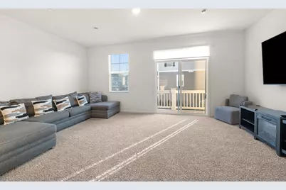 2031 Sequoia Avenue, Mundelein, IL 60060 - Photo 10