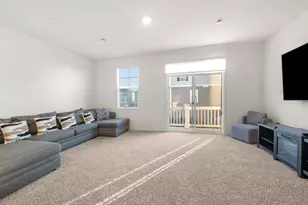 2031 Sequoia Ave, Mundelein, IL 60060 - Photo 10