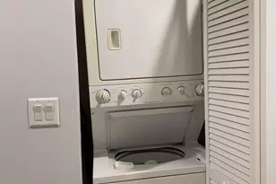 7010 S Merrill Ave, Chicago, IL 60649 - Photo 10