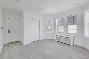 7425 N Campbell Ave, Chicago, IL 60645 - Photo 4