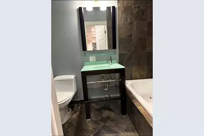 2617 N Harding Avenue #3, Chicago, IL 60647 - Photo 8