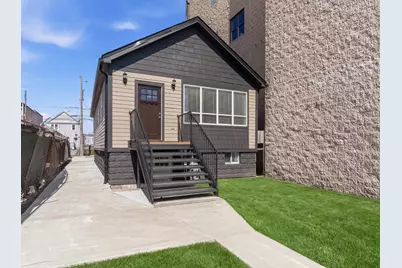638 W 47th Street, Chicago, IL 60609 - Photo 2