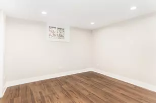 638 W 47th St, Chicago, IL 60609 - Photo 18