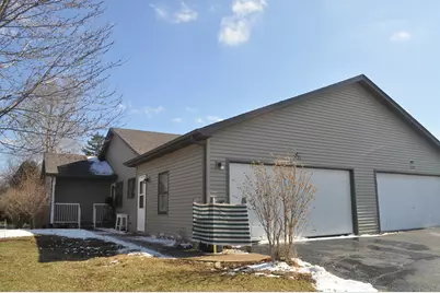 521 S Railroad Street, Montgomery, IL 60538 - Photo 1