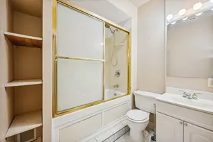 1815 S Ruble St, Chicago, IL 60616 - Photo 16