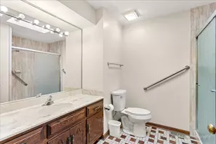 11008 84th Pl, Willow Springs, IL 60480 - Photo 16