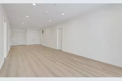 9201 Milwaukee Avenue N #407, Niles, IL 60714 - Photo 10