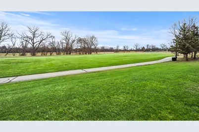 2311 Hazeltime Drive, Vernon Hills, IL 60061 - Photo 34