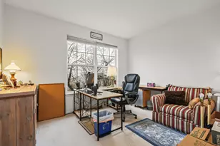 2311 Hazeltime Dr, Vernon Hills, IL 60061 - Photo 16