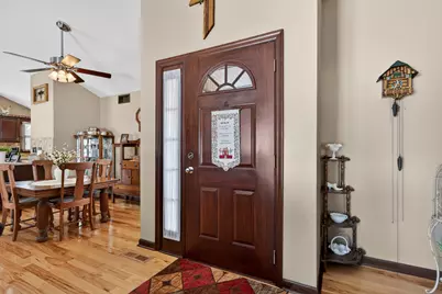 6843 Red Oak Lane, Garden Prairie, IL 61038 - Photo 14