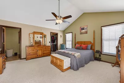 6843 Red Oak Lane, Garden Prairie, IL 61038 - Photo 28