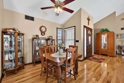 6843 Red Oak Lane, Garden Prairie, IL 61038 - Photo 20