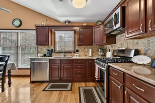 6843 Red Oak Ln, Garden Prairie, IL 61038 - Photo 26