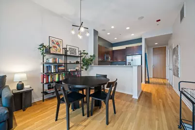 500 W Superior Street #1306, Chicago, IL 60654 - Photo 8