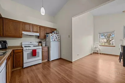 362 Chaparral Court, Elgin, IL 60120 - Photo 10