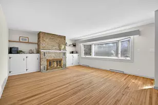 816 W College Ave, Normal, IL 61761 - Photo 6