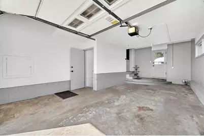 816 W College Avenue, Normal, IL 61761 - Photo 38