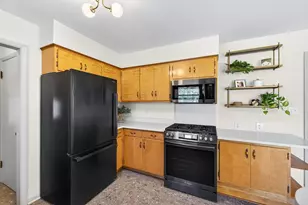 816 W College Ave, Normal, IL 61761 - Photo 12