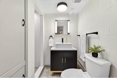 816 W College Avenue, Normal, IL 61761 - Photo 34