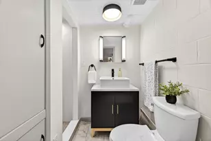 816 W College Ave, Normal, IL 61761 - Photo 34