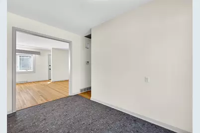 816 W College Avenue, Normal, IL 61761 - Photo 10