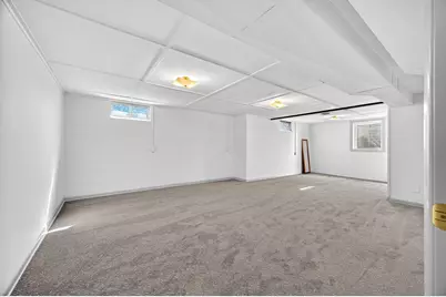 816 W College Avenue, Normal, IL 61761 - Photo 30