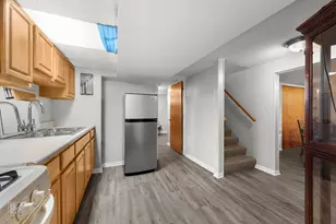 840 N Center St, Naperville, IL 60563 - Photo 20