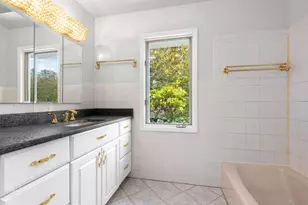 840 N Center St, Naperville, IL 60563 - Photo 16