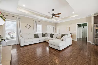 2235 Wickford Lane, Sycamore, IL 60178 - Photo 8