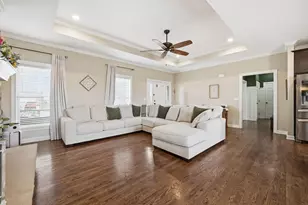 2235 Wickford Ln, Sycamore, IL 60178 - Photo 8