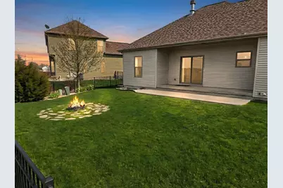 2235 Wickford Lane, Sycamore, IL 60178 - Photo 22