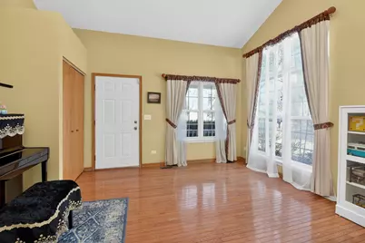 2710 Telluride Court, Plainfield, IL 60586 - Photo 2