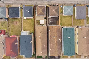 8418 S Essex Ave, Chicago, IL 60617 - Photo 46