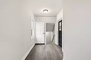 8418 S Essex Ave, Chicago, IL 60617 - Photo 26