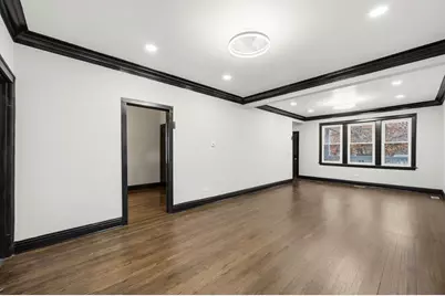 8418 S Essex Avenue, Chicago, IL 60617 - Photo 12